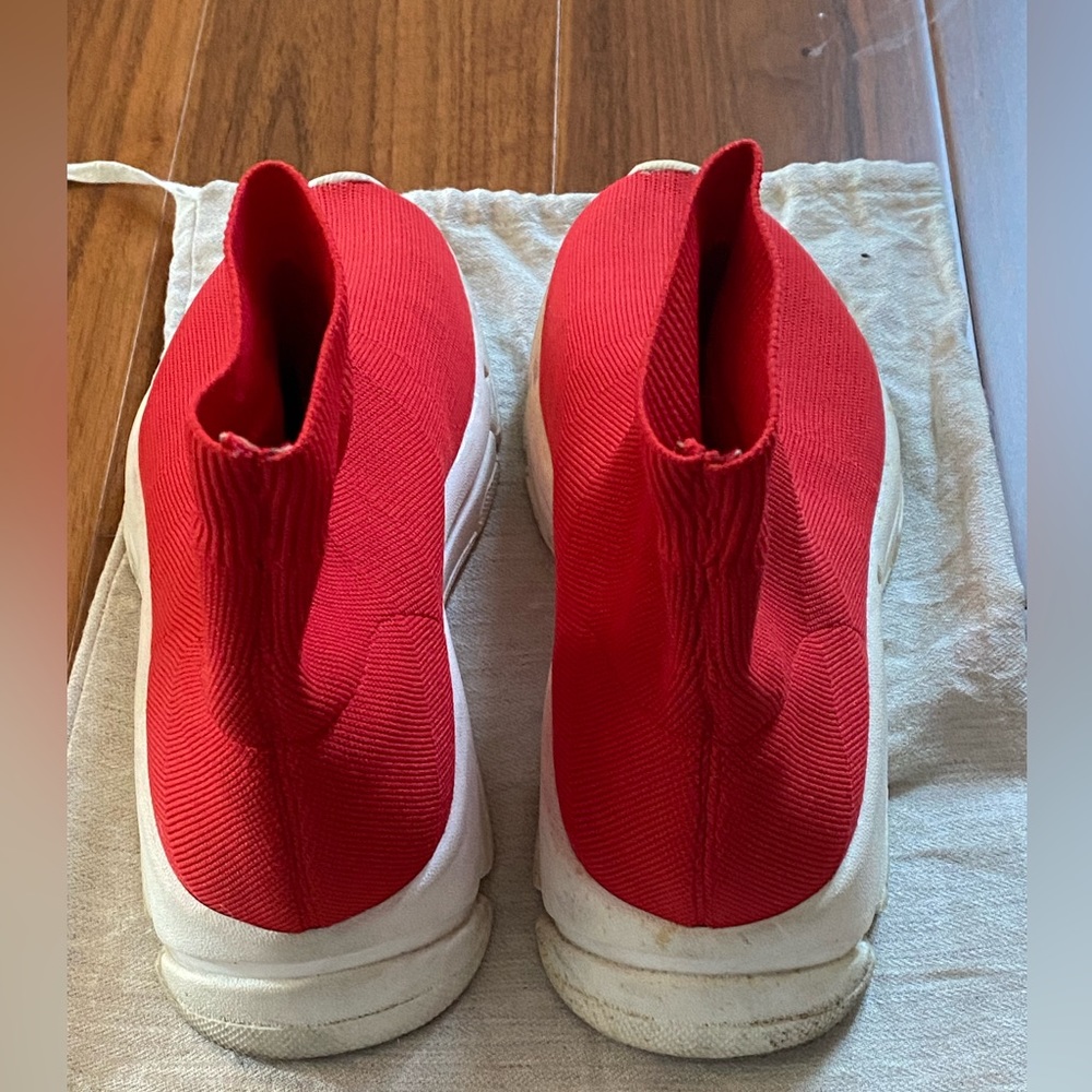 Boots - Picture 2 of 4